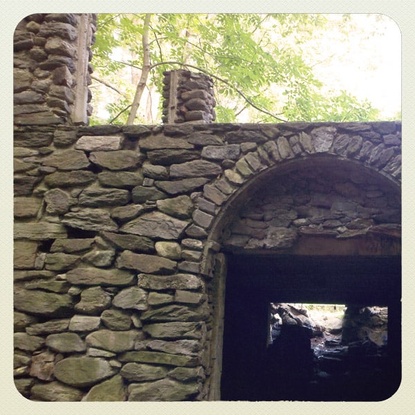 Madame Sherri S Castle Ruins A Legendary Site In Chesterfield Nh