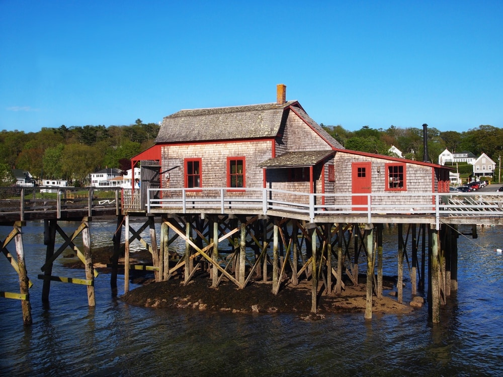 Boothbay Harbor Maine where to stay, play dine