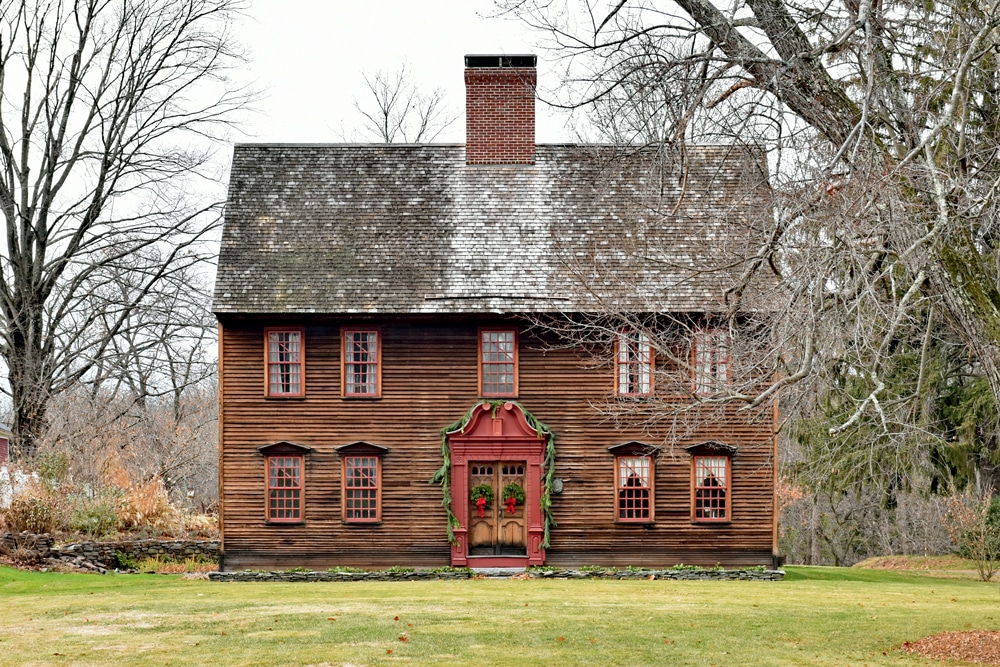 New England Christmas Homes and Doors | The Front Door Project