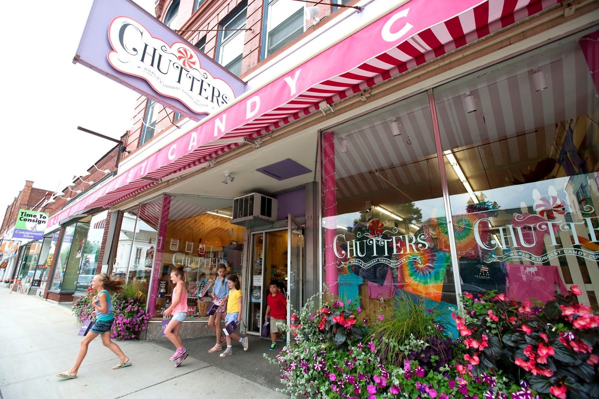 Best 5 Candy Stores in New England - New England Today