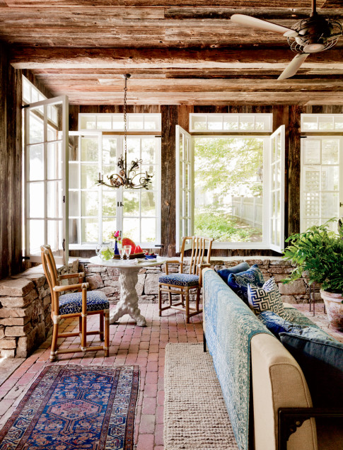 Blend the Past with the Present | 5 Ways to Love Old Houses - New ...