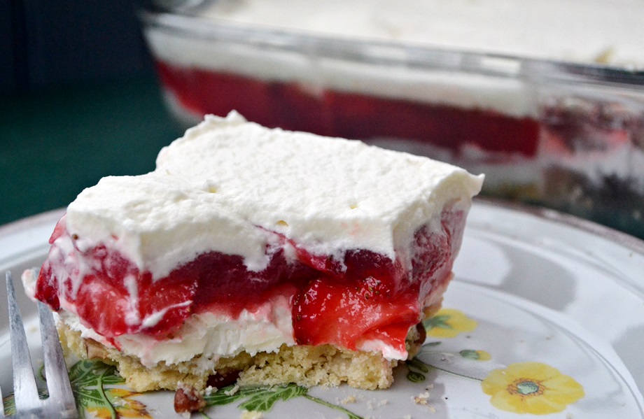 4 layer strawberry squares