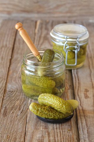 Half-Sour Dill Pickles