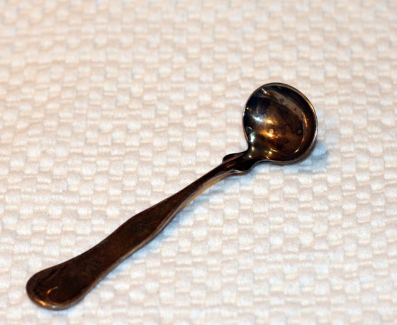 How to clean hot sale tarnished spoons