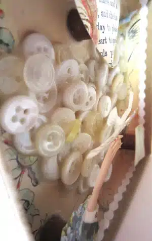 Side view of diorama showing 3D effect