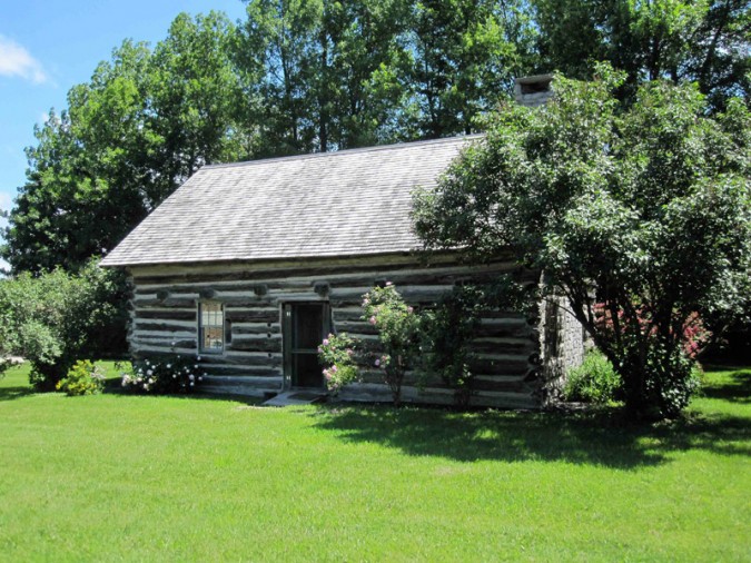 Hyde Log Cabin, oldest in the U.S.