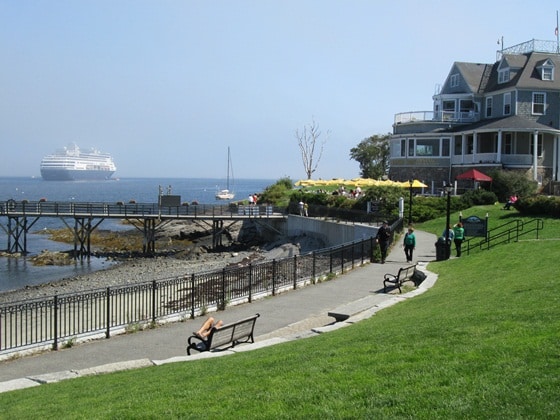 The Shore Path runs alongside the Bar Harbor Inn