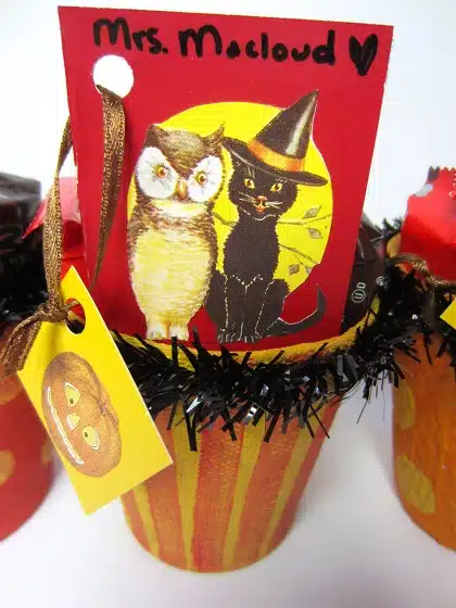 Vintage Inspired Halloween Baskets