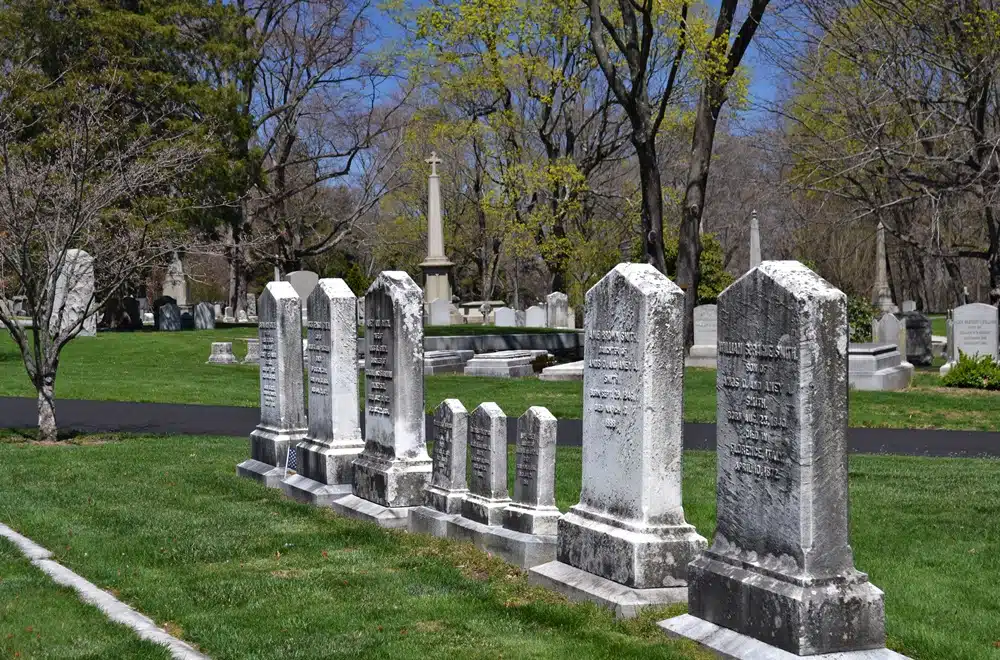 most beautiful cemeteries in New England