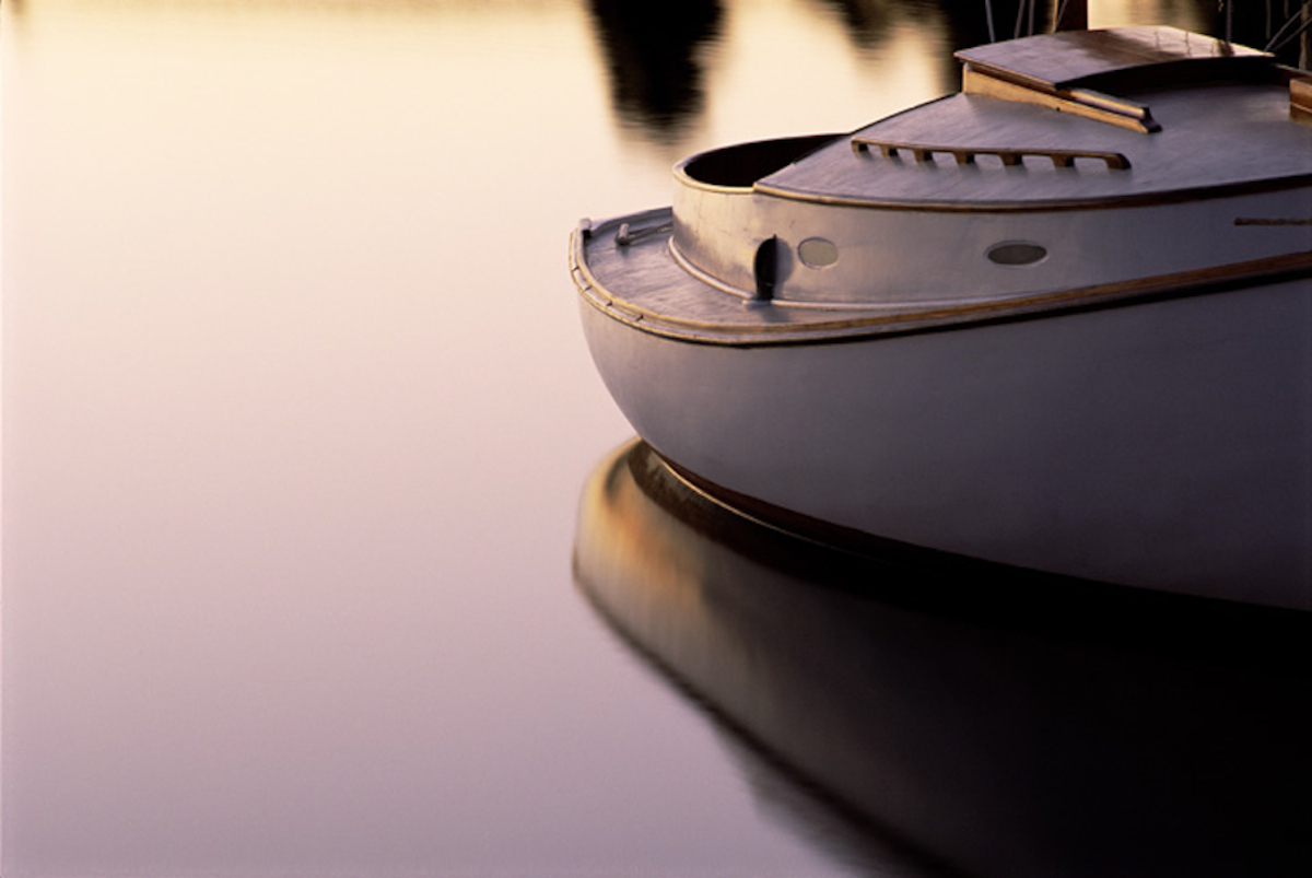 Catboat-Reflection