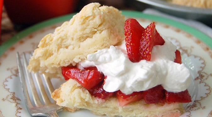 old-fashioned strawberry shortcake