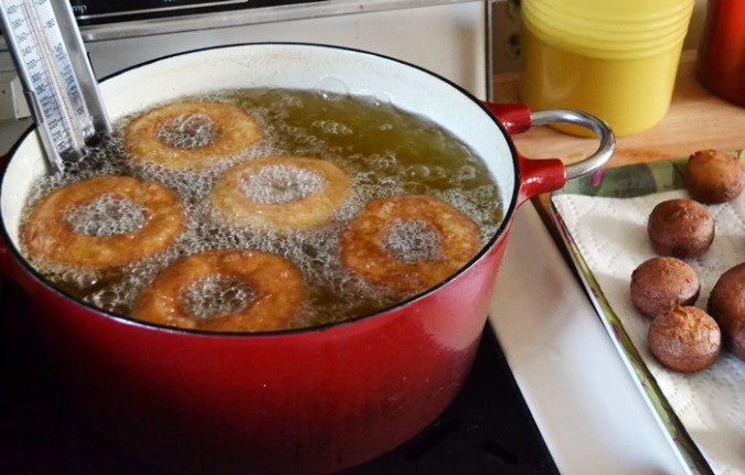 apple cider donuts 