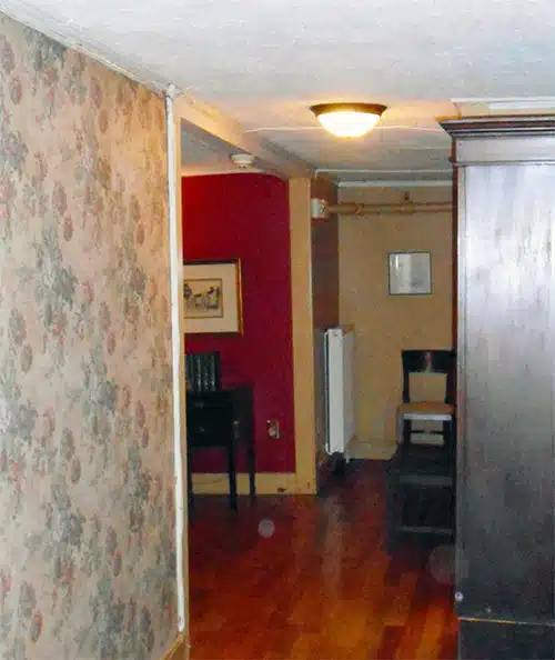 Ghostly Orbs at the Kennebunk Inn