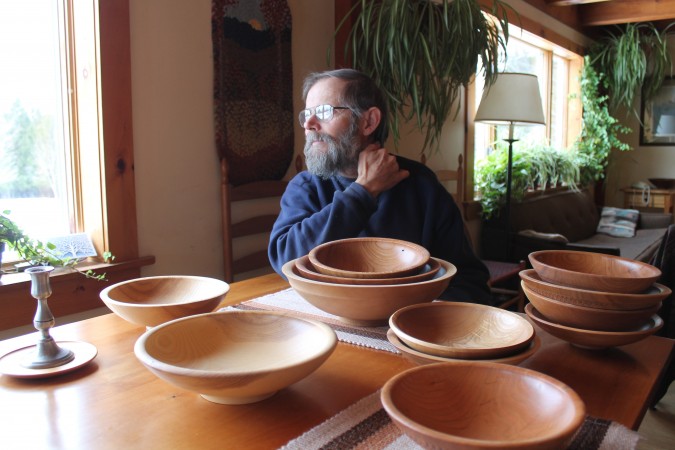 Recounting the biographies of the bowls