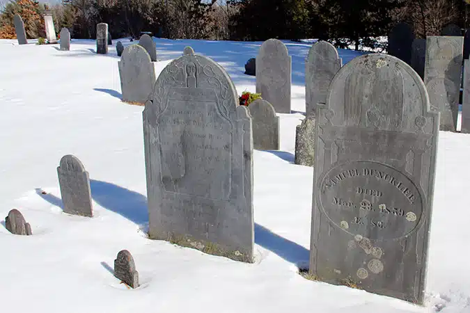 Graves with headstones and footstones