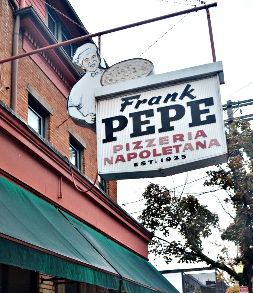 new-haven-pizza-pepes-2