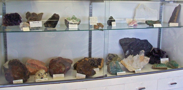 Ruggles Mine Mineral Samples
