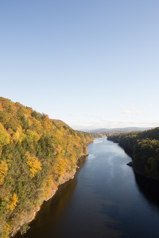 Connecticut River view en route into Greenfield.