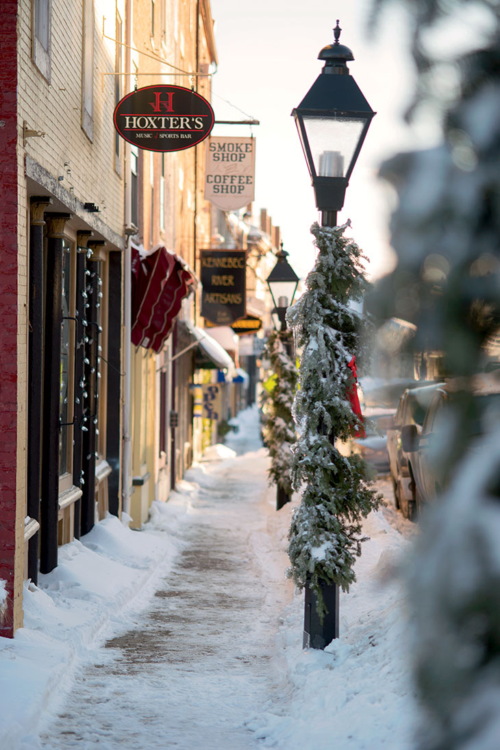 Snowy streets make Hallowell’s music scene even warmer.