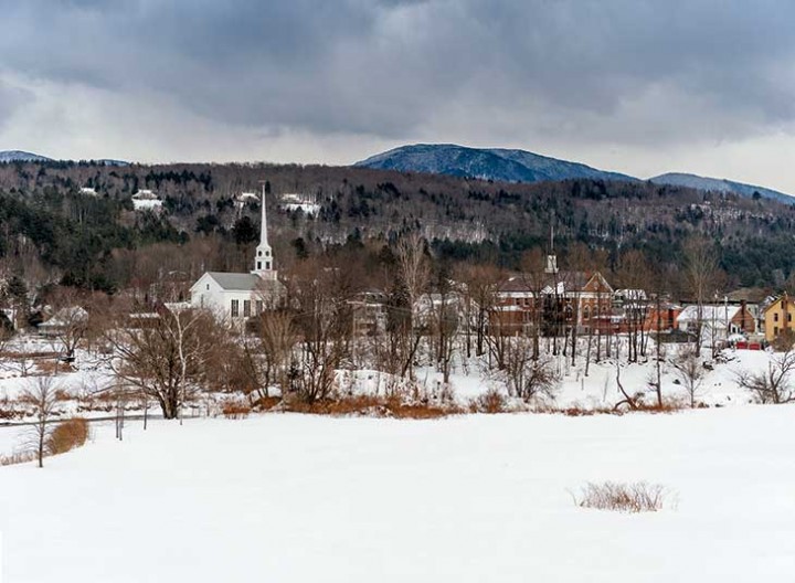 A classic Vermont town, Stowe sits by the Little River, just east of Mount Mansfield State Forest. Home to both a lively arts scene and year-round outdoor adventure, it has hosted travelers since the mid-19th century. 