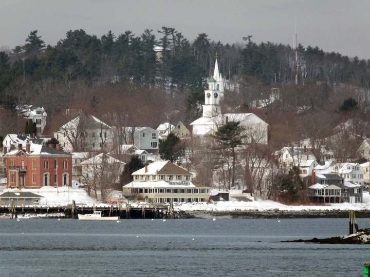 Wiscasset Village winter | 15 Prettiest Winter Villages in New England