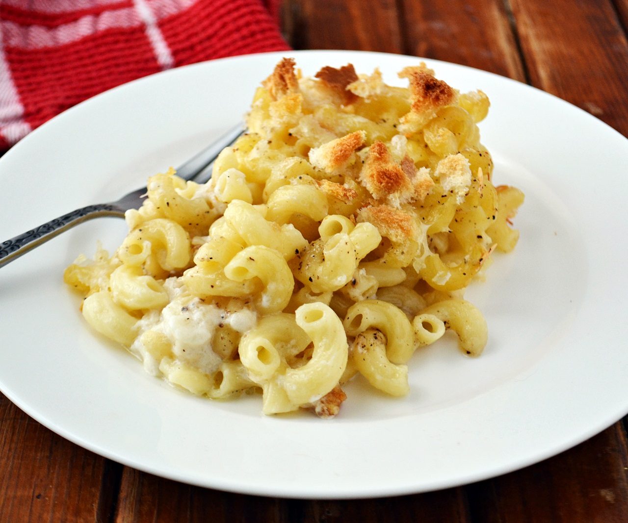 Herbed Breadcrumb-Topped Macaroni and Cheese Recipe
