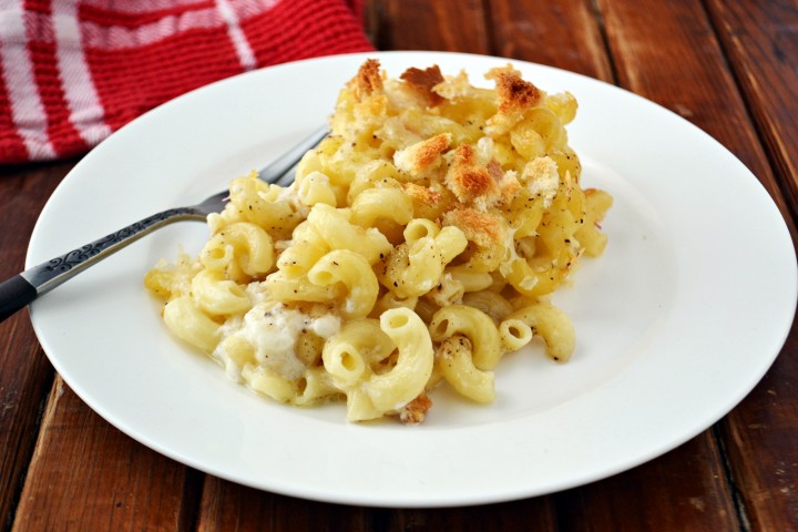 baked macaroni and cheese with milk