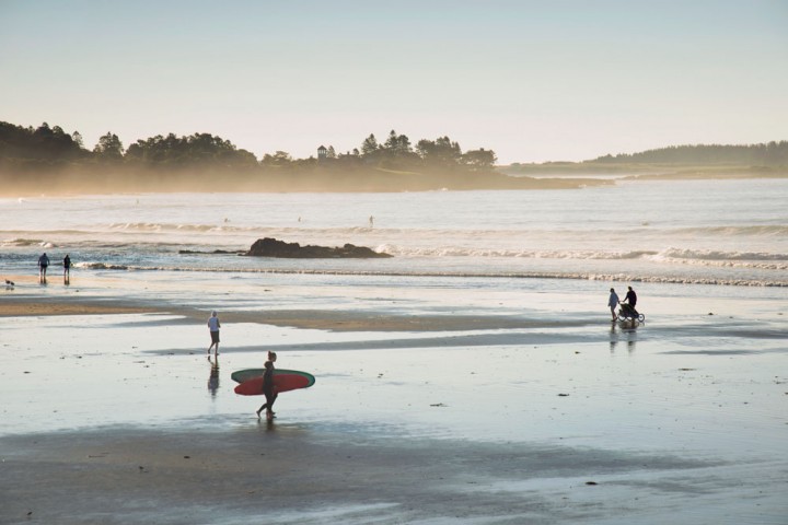 The Breakers overlooks half-mile-long Higgins Beach, a popular spot for surfing and standup paddleboarding. At low tide you may even spot the remains of a shipwreck from 1897.