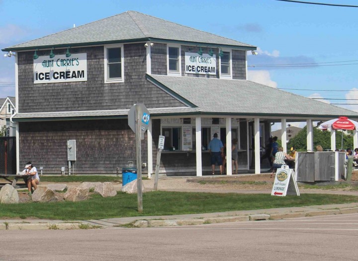 On the corner of Fried Food and Yum