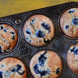 https://newengland.com/wp-content/uploads/2015/11/JORDAN-MARSH-BLUEBERRY-MUFFINS-og-270x270.jpg