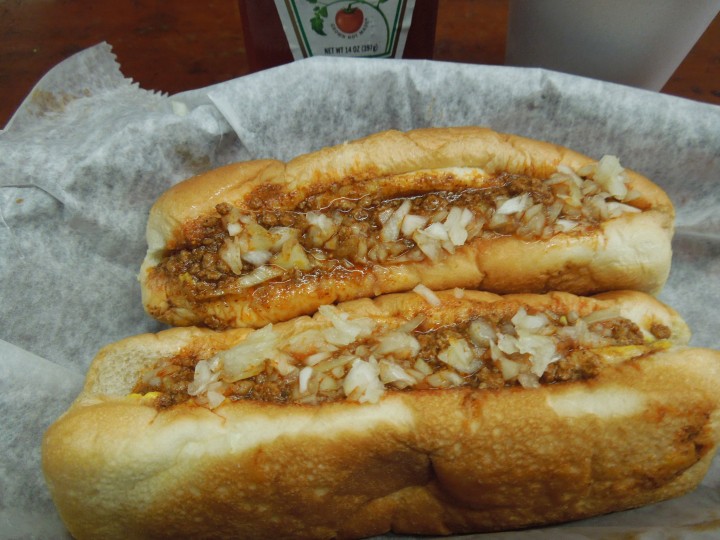 The 7 Best Hot Dog Joints in Massachusetts!