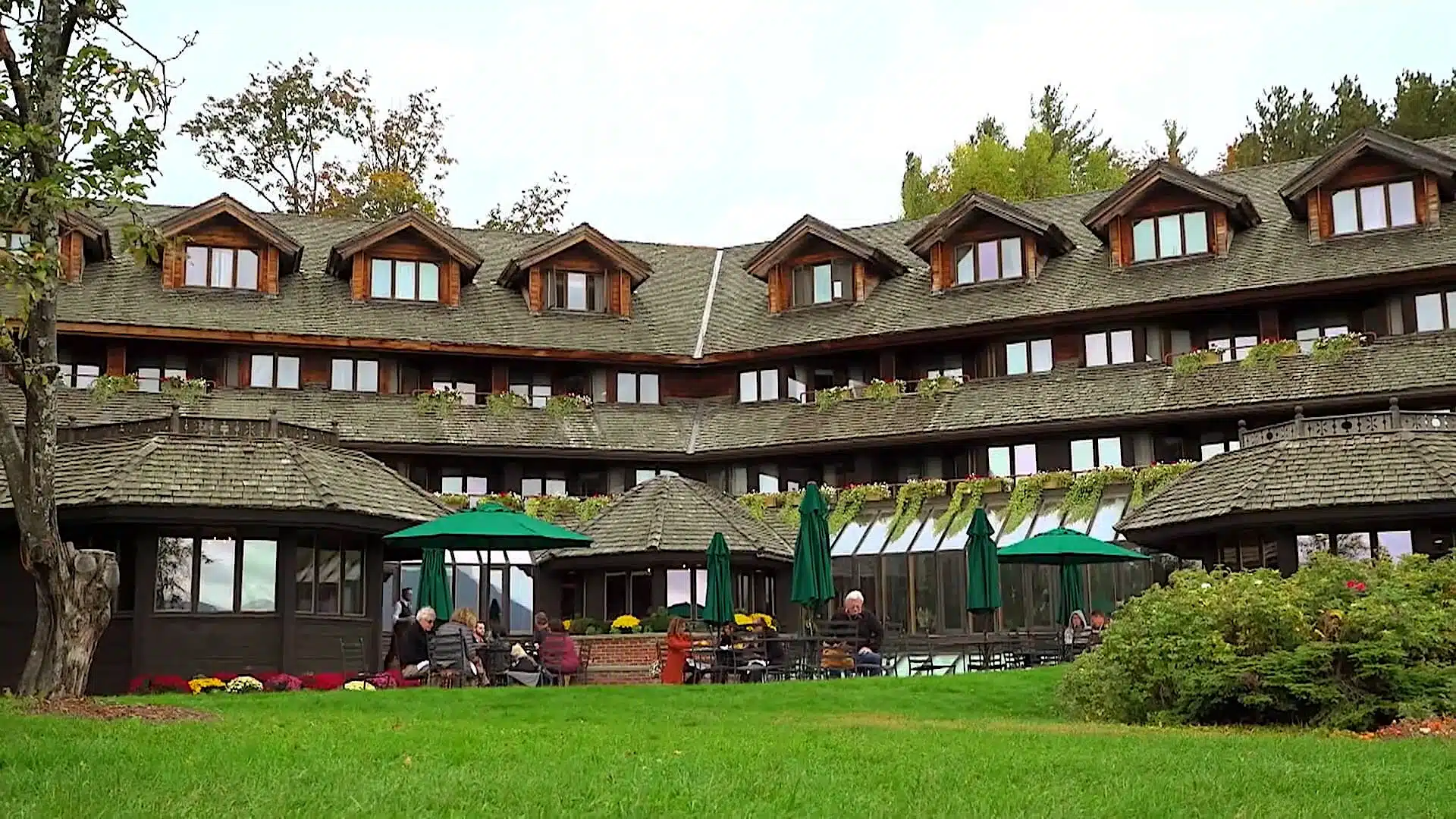 The Von Trapp Family Lodge in Stowe, Vermont Is Perfect for Both Movie Buffs and Outdoorsmen