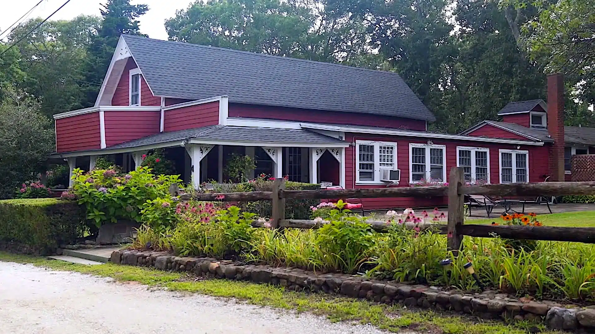 Shearer Cottage Inn