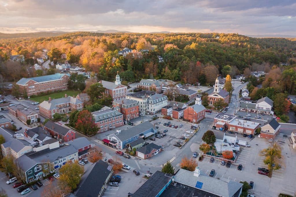 best time to visit new england for fall colors