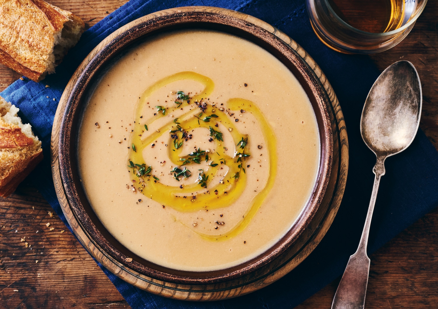 Caramelized-Onion-Potato-Gruyere-Soup