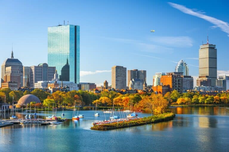 Where to See Fall Foliage This Weekend | 2026