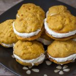 6_pumpkin-whoopie-pies-dt2