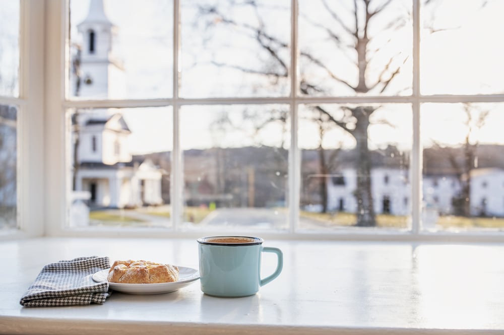 The Best 5 Spots for Coffee With a View in New England
