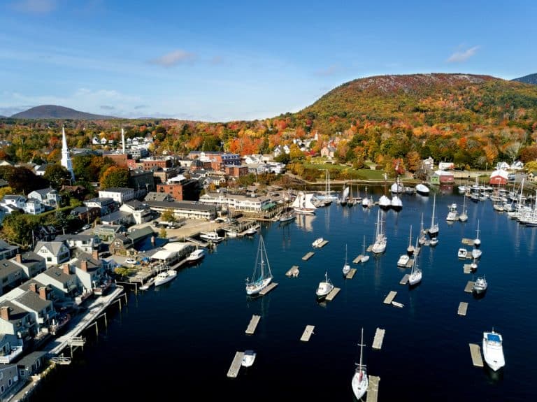 10 Prettiest Coastal Towns in New England New England