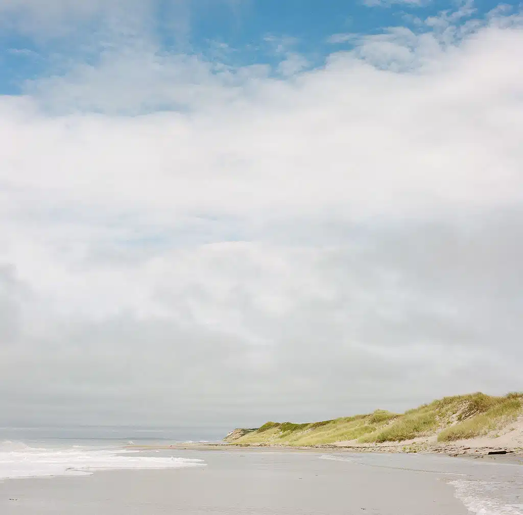 Perfect Days on Martha’s Vineyard | Featured Photographer Elizabeth Cecil