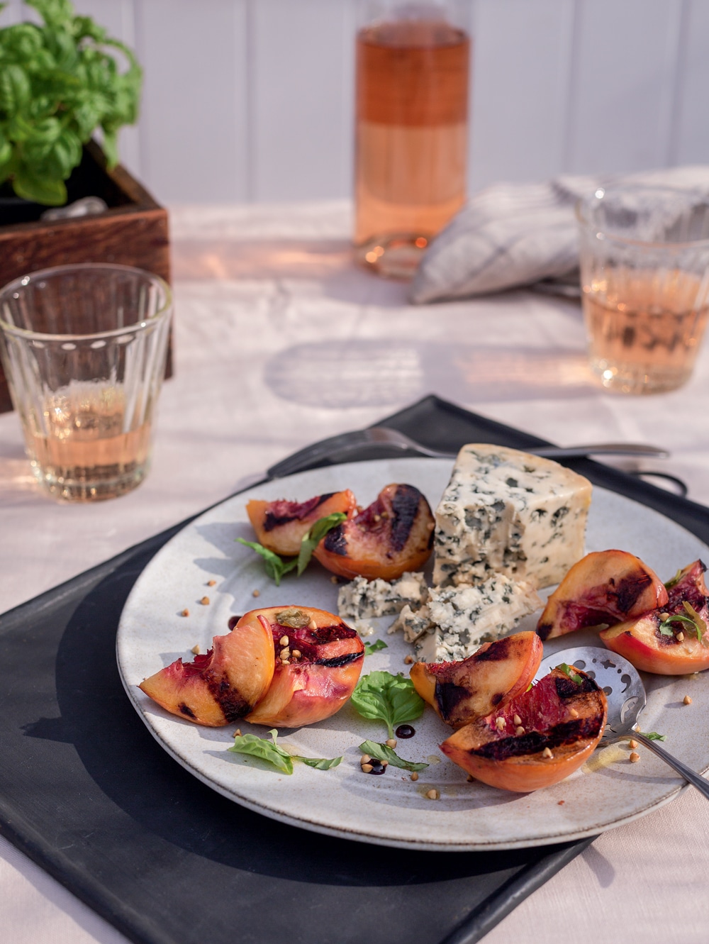 Grilled Peaches with Gorgonzola Recipe