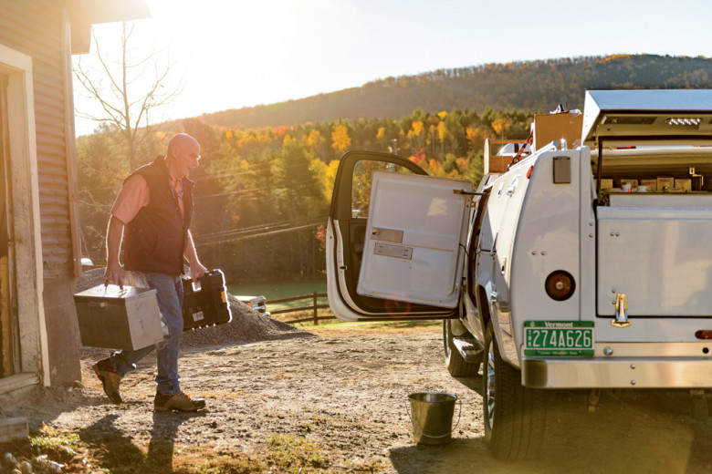 After stitching up the torn eyelid of a gelding at Watertower Farm in Marshfield, Stuwe—who logs nearly 40,000 miles in calls every year—gets ready to hit the road again.