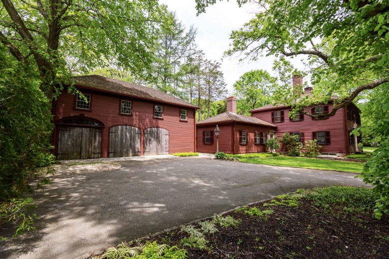 American Beauty | House for Sale - New England Today