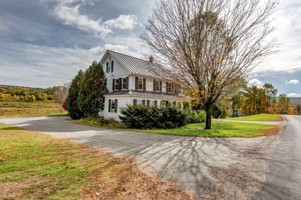 Alyson’s Orchard in Walpole, New Hampshire House for Sale New