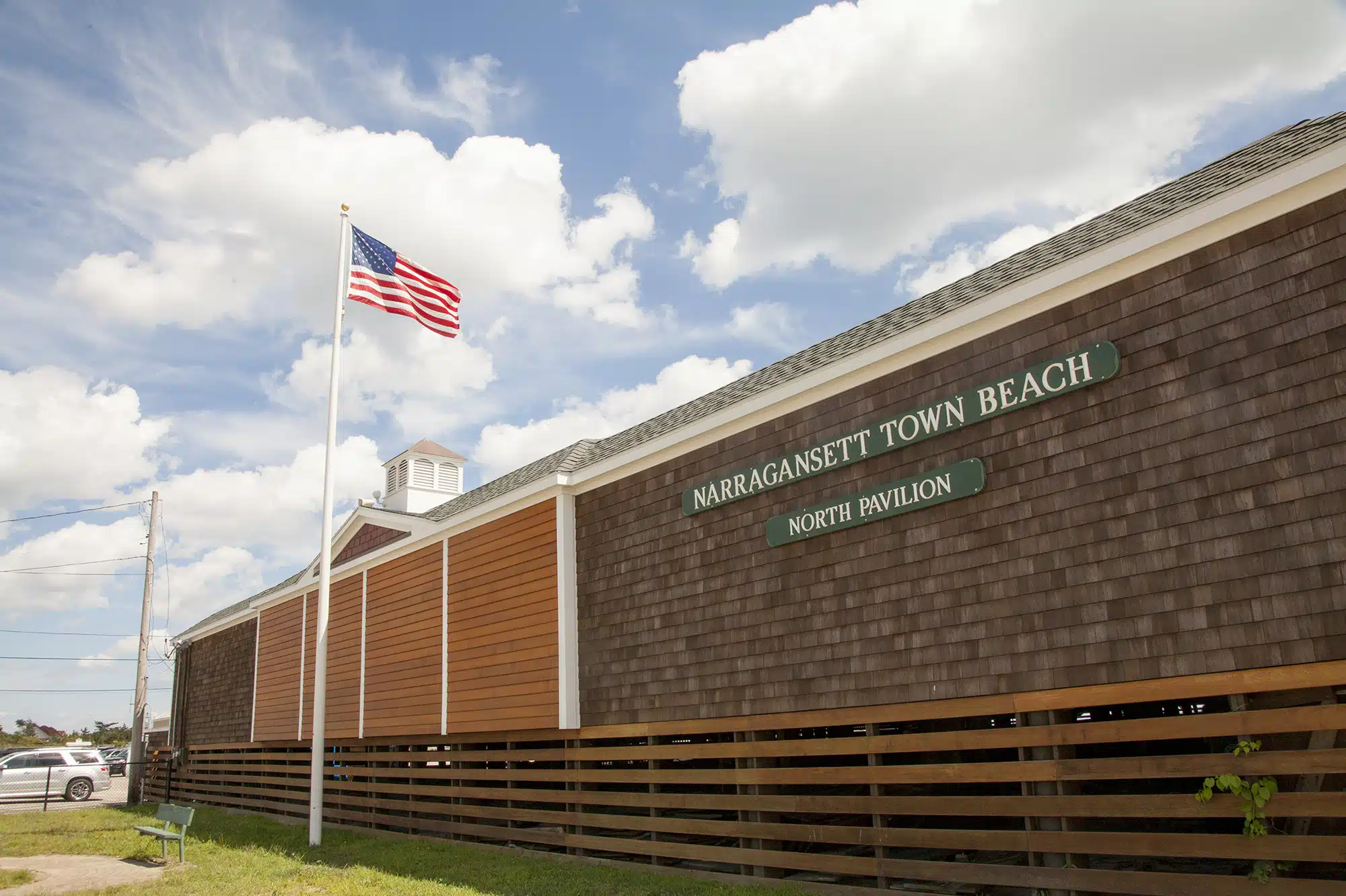 Exterior of the North Pavillion adjacent to the town beach offers changing rooms for town residents. Beach passes are available to the public for daily or seasonal use.