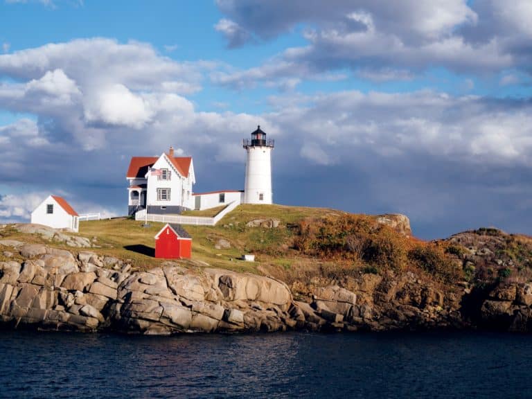 34 Best New England Lighthouses - New England