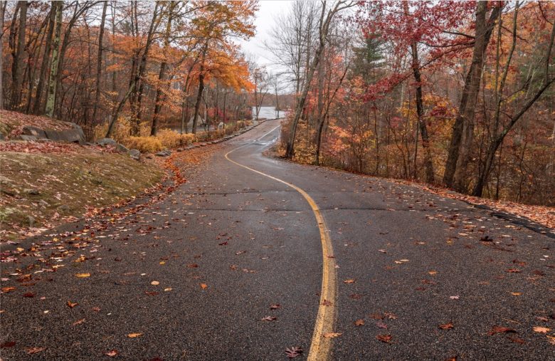 今週末の紅葉を見る場所|ロードアイランド州リンカーン