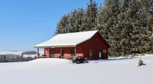 10 Cozy Cabins for Rent in Maine - New England