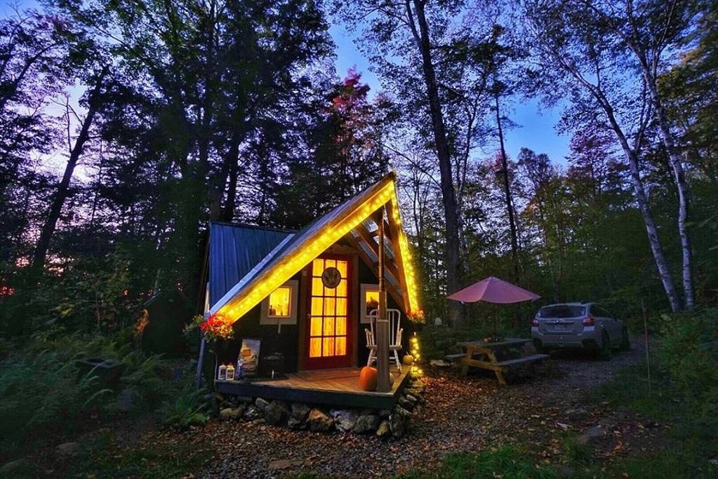 10 Cozy Cabins For Rent In Vermont Winter Getaways New England