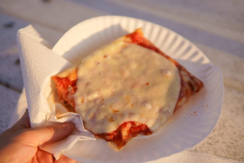 New England Pizza Styles Cristy's Salisbury Massachusetts Beach Pizza